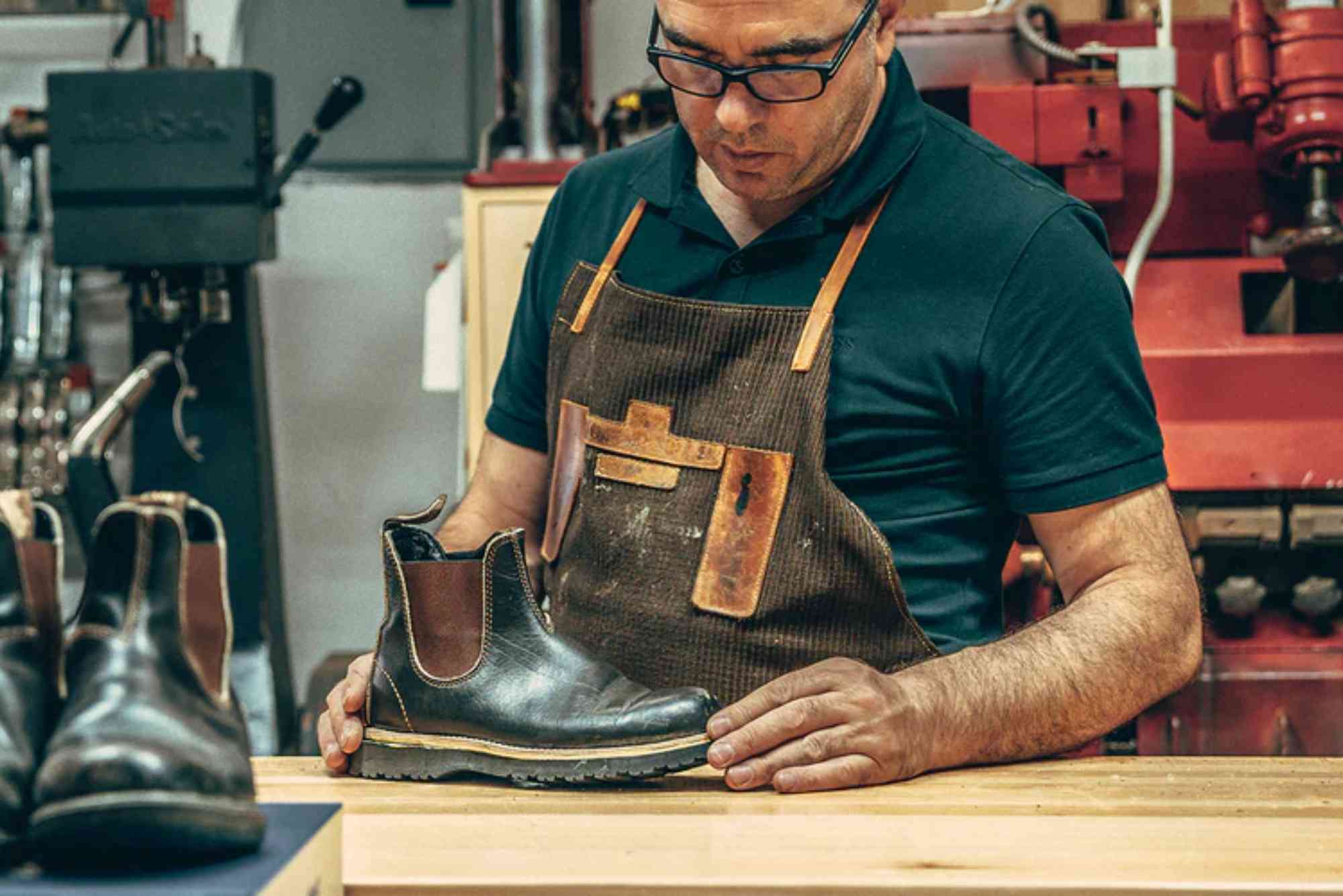 France Quick Fixes Tailors and Shoe Care in Cities