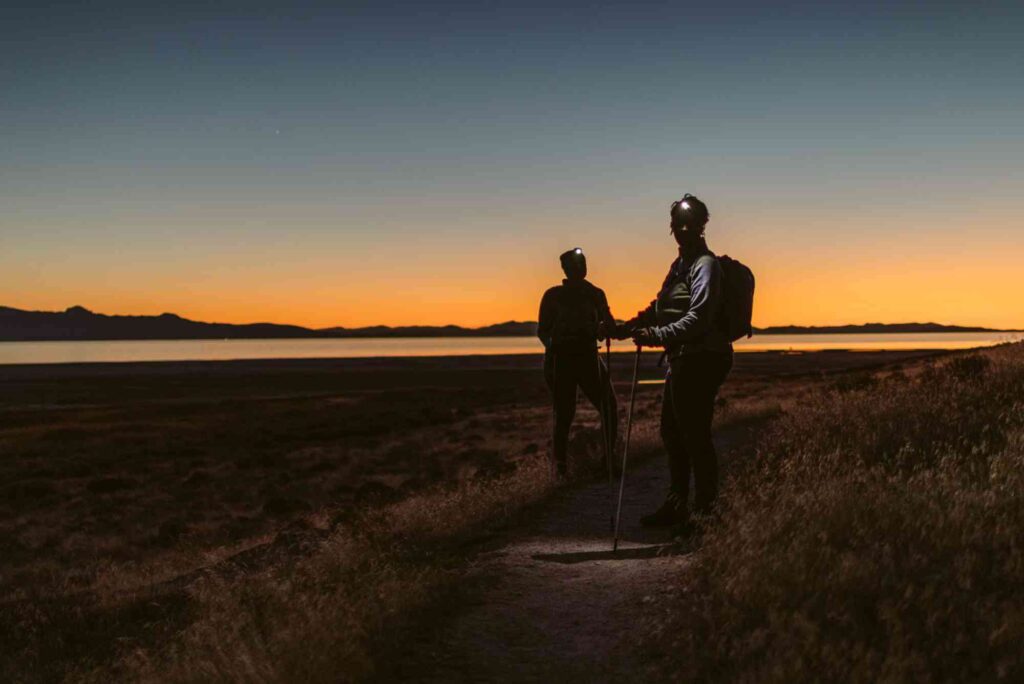 Tips for Safer Solo Night Walks in New Places