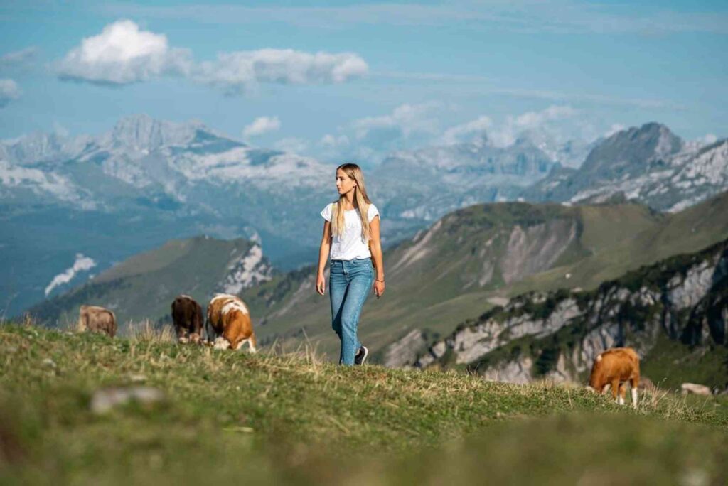 7 Best Hikes Near Geneva You Can Do This Weekend